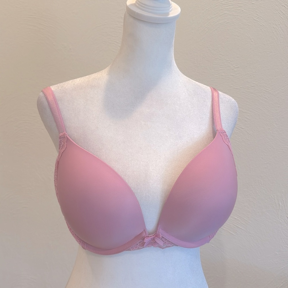 Victoria's Secret Dream Angels Lined Demi Push Up Bra In Pink Lace